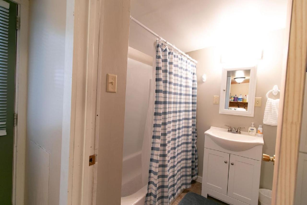 Downtown 2 Bedroom Cottage, Sleeps 6, Walking Distance To Honeywell, Downtown Restaurants, Shopping Wabash Exteriér fotografie